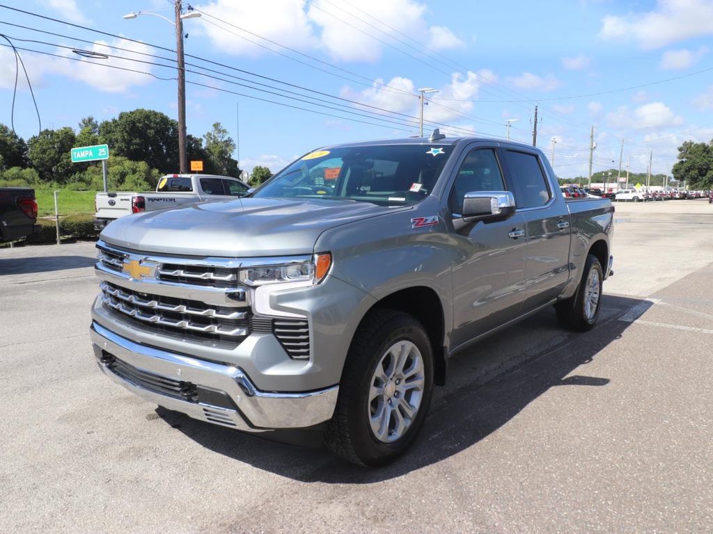 Used 2026 Chevrolet Silverado 1500 LTZ w/ LTZ Premium Package AWD/4WD image 5