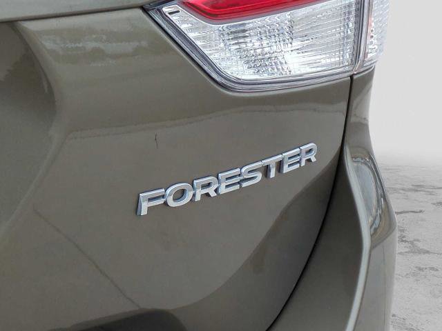 Used 2023 Subaru Forester Limited AWD/4WD image 12