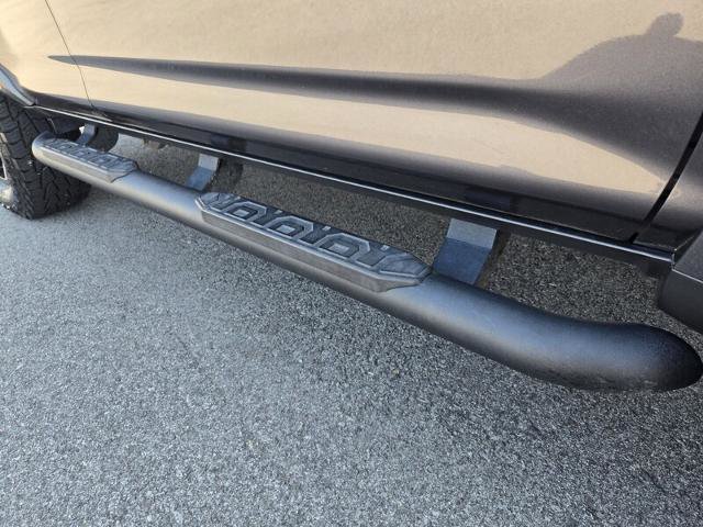 Used 2021 Toyota 4Runner SR5 Premium w/ Moonroof Package RWD image 21