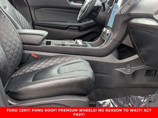 Certified 2024 Ford Edge Titanium w/ Equipment Group 301A AWD/4WD image 27