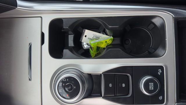 Certified 2022 Ford Explorer XLT w/ Equipment Group 202A image 15