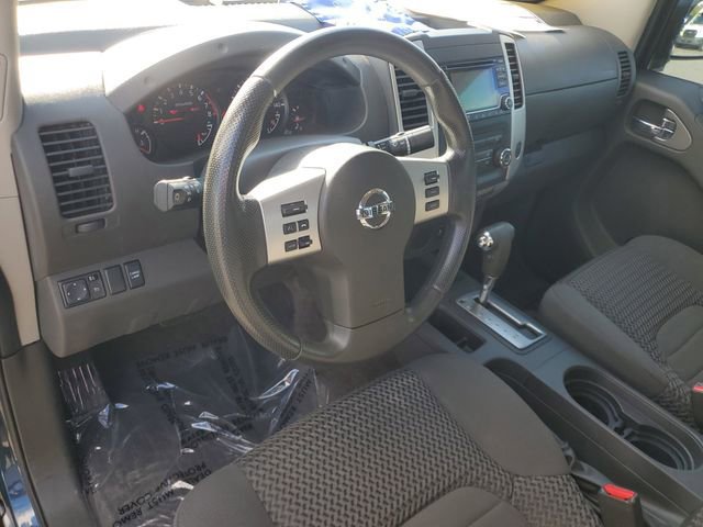 Used 2017 Nissan Frontier SV image 15