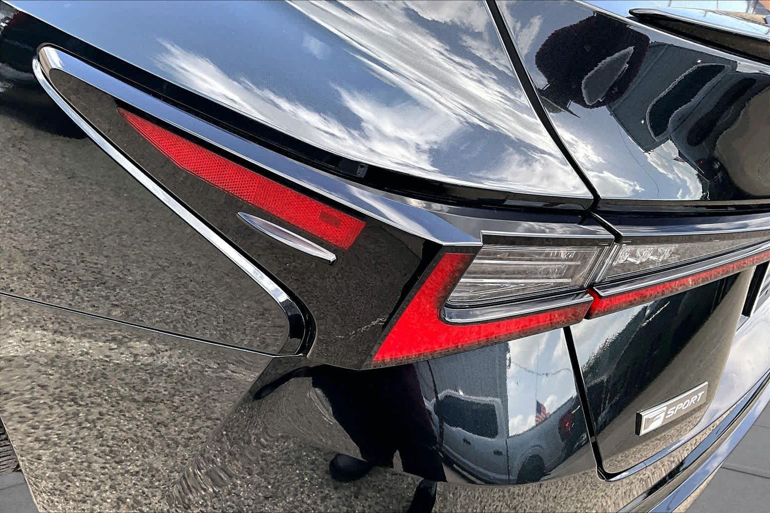 Used 2021 Lexus IS 350 F Sport w/ Accessory Package 2 RWD image 28