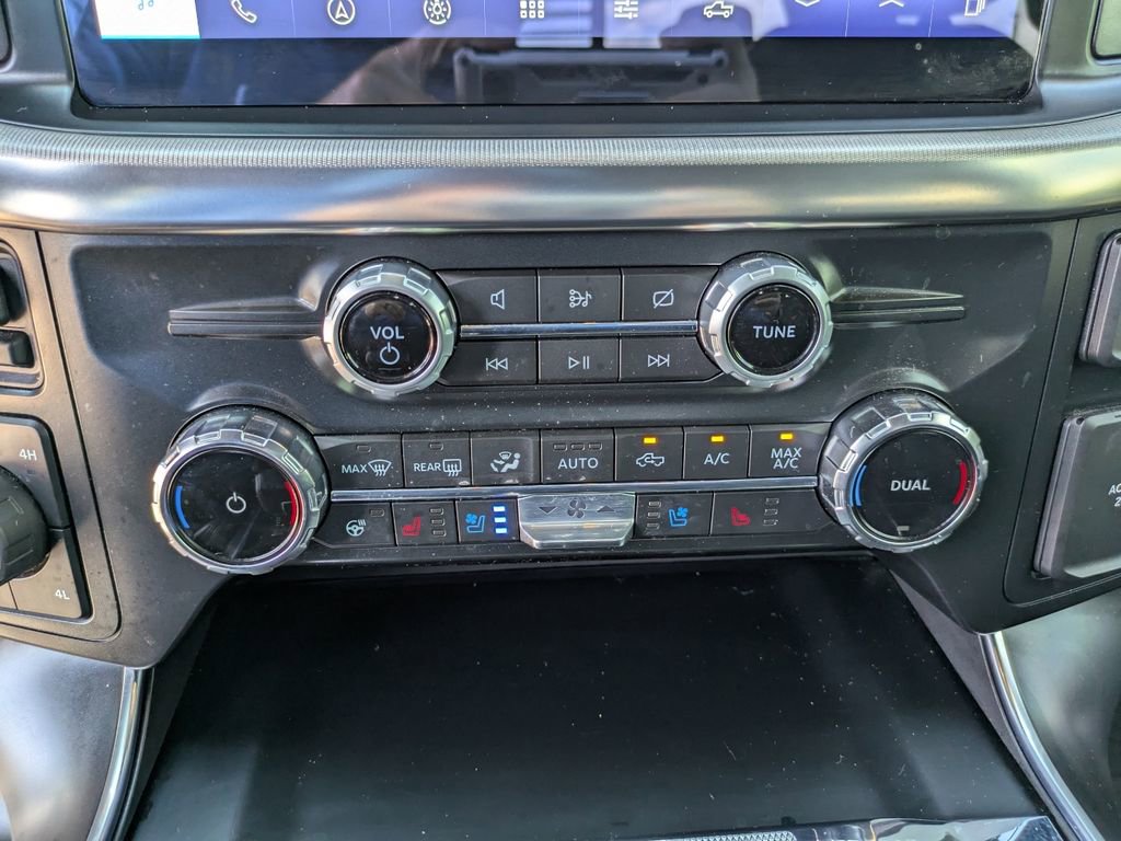 Certified 2022 Ford F150 Raptor w/ Equipment Group 801A High image 21