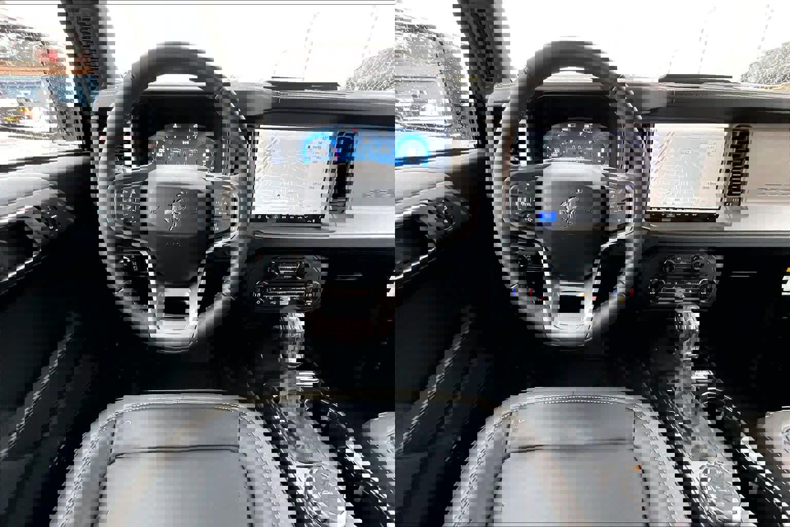 Certified 2025 Ford Bronco Outer Banks image 9