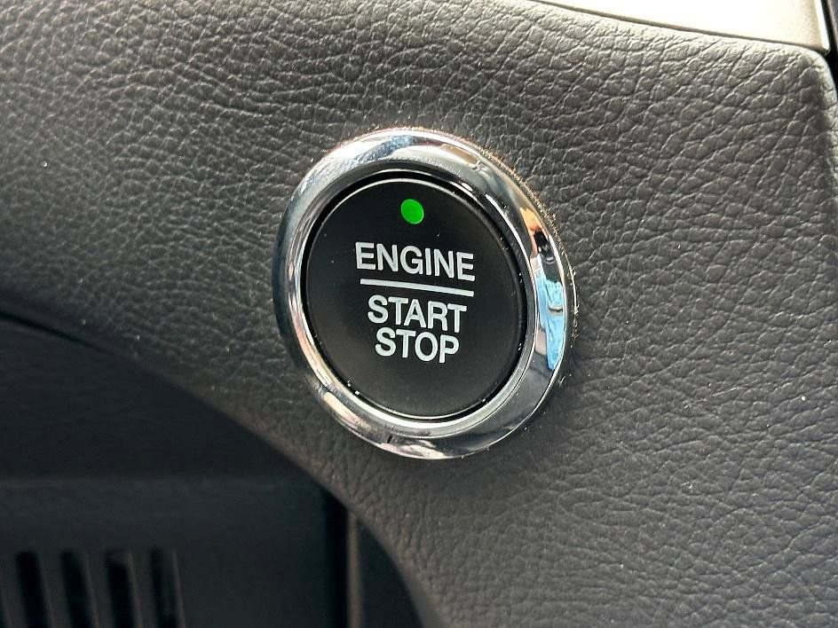 Certified 2022 Ford Edge SEL image 23