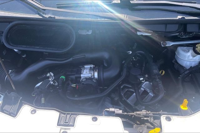 Certified 2020 Ford Transit 250 Medium Roof AWD image 31