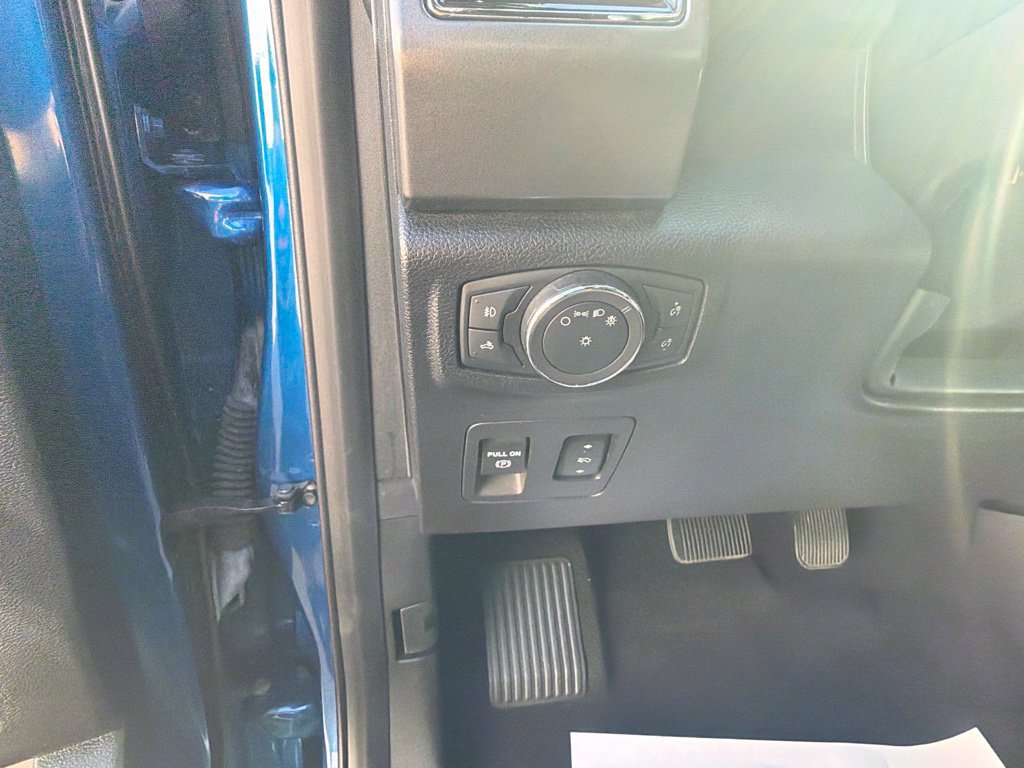 Certified 2018 Ford F150 XLT w/ Equipment Group 302A Luxury AWD/4WD image 30