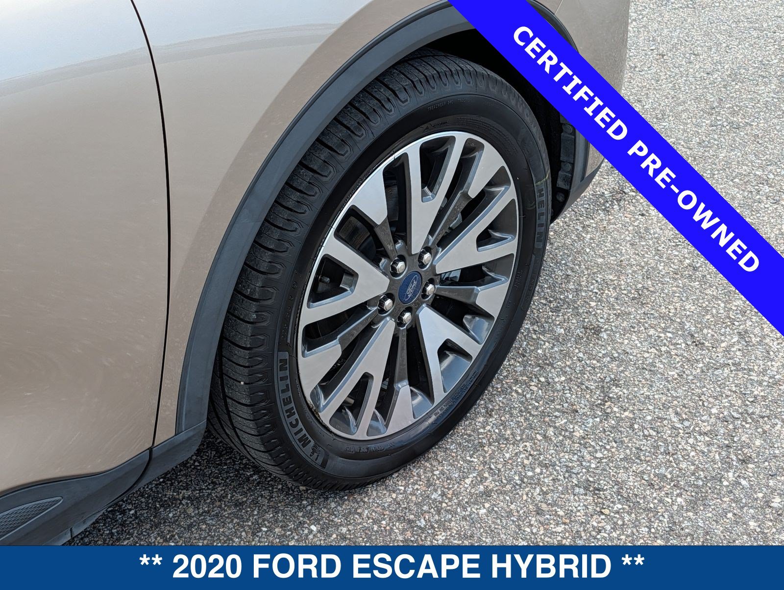 Certified 2020 Ford Escape Titanium FWD image 13