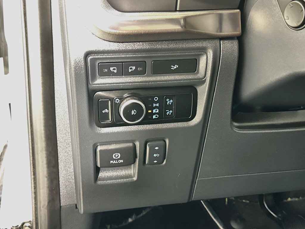 Certified 2023 Ford F150 Raptor AWD/4WD image 10