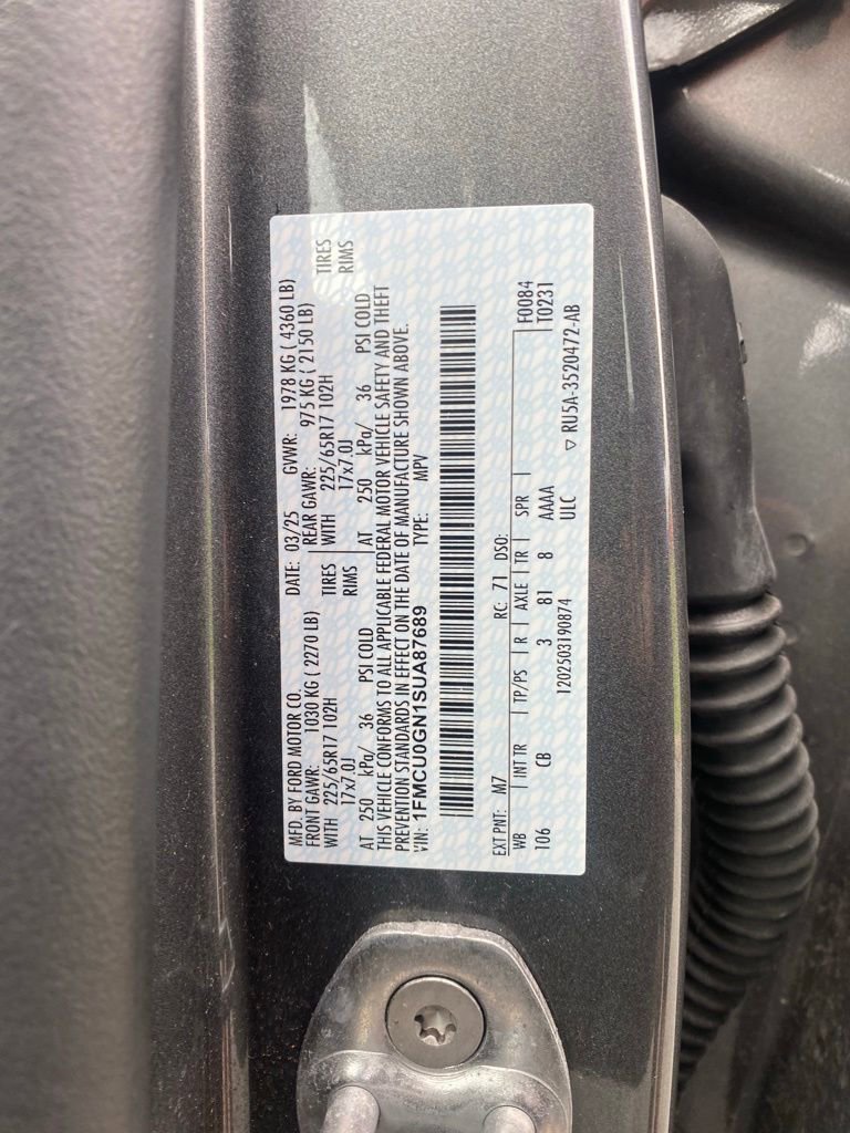 Certified 2025 Ford Escape Active FWD image 16