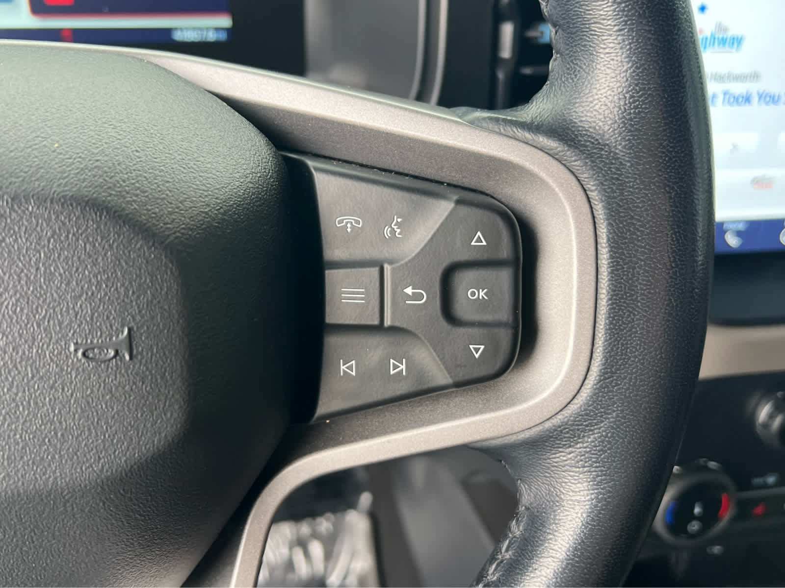 Certified 2022 Ford Bronco Wildtrak AWD/4WD image 32