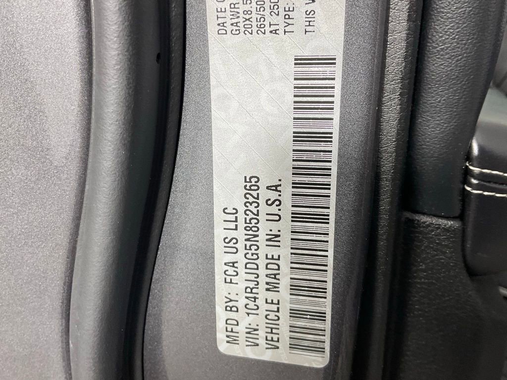 Used 2022 Jeep Grand Cherokee L Overland w/ Luxury Tech Group IV RWD image 27