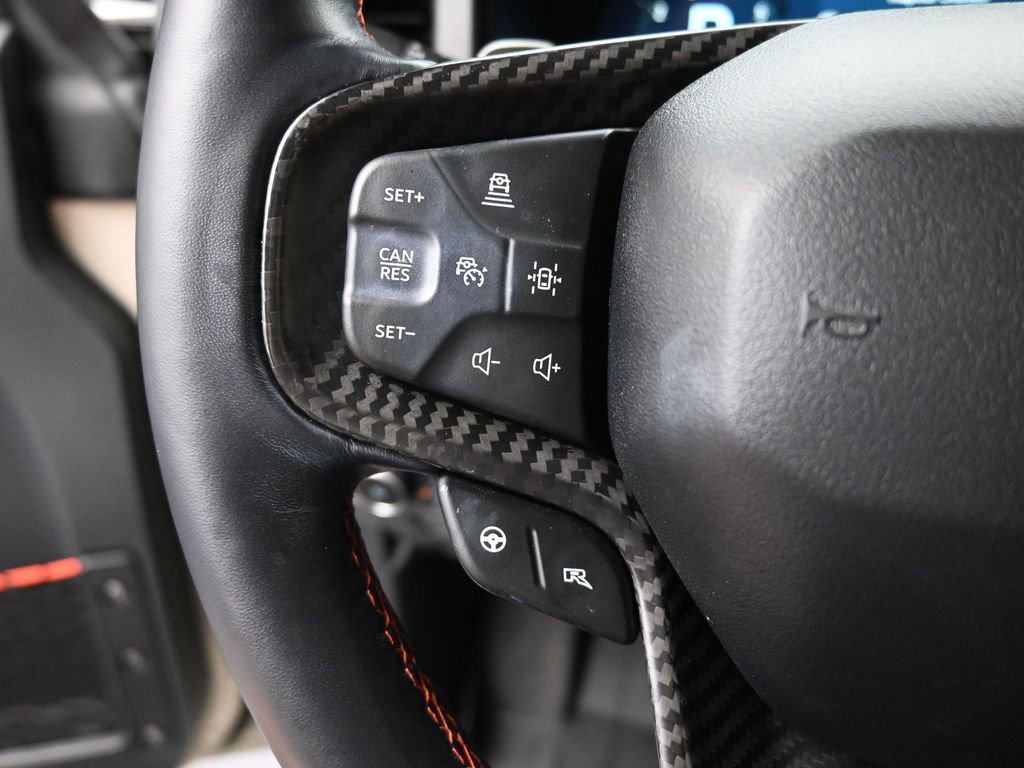 Certified 2025 Ford Bronco Raptor w/ Interior Carbon Fiber Pack AWD/4WD image 6