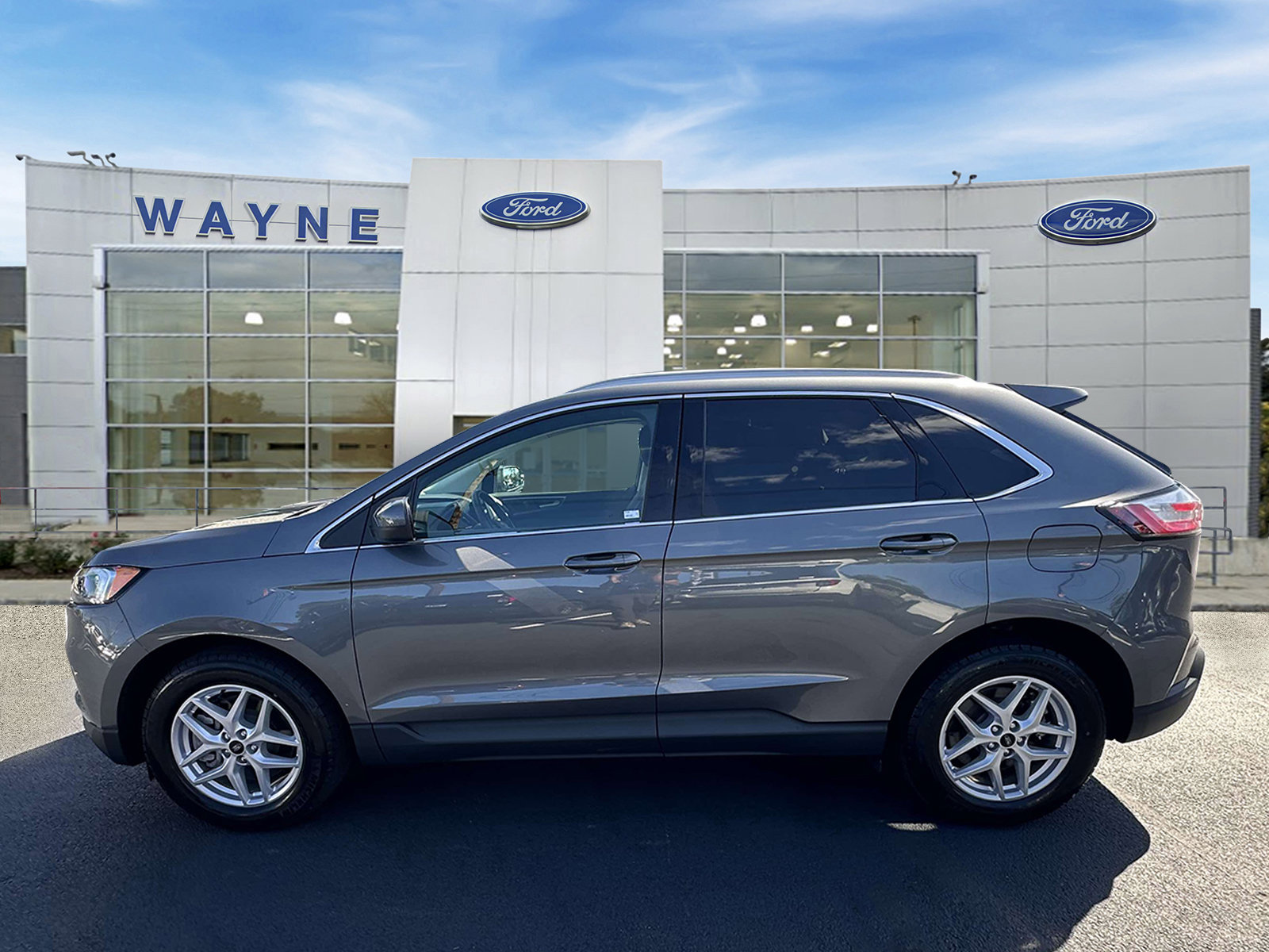 Certified 2024 Ford Edge SEL w/ Convenience Package AWD/4WD image 7