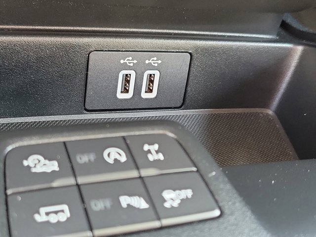 Certified 2022 Ford Ranger Lariat w/ Equipment Group 501A High image 30