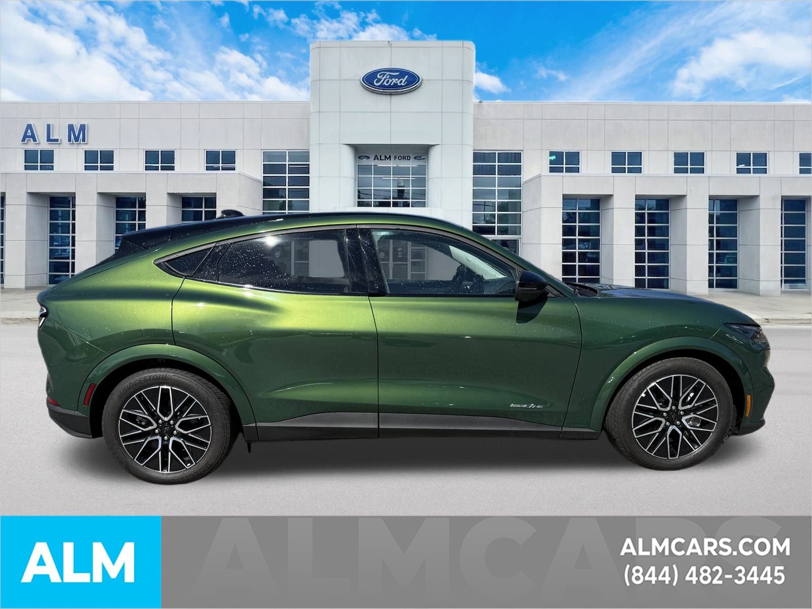 Certified 2025 Ford Mustang Mach-E Premium image 5