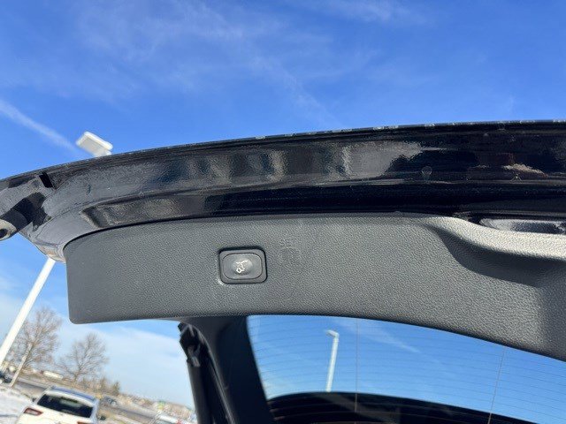 Certified 2022 Ford Edge Titanium image 30