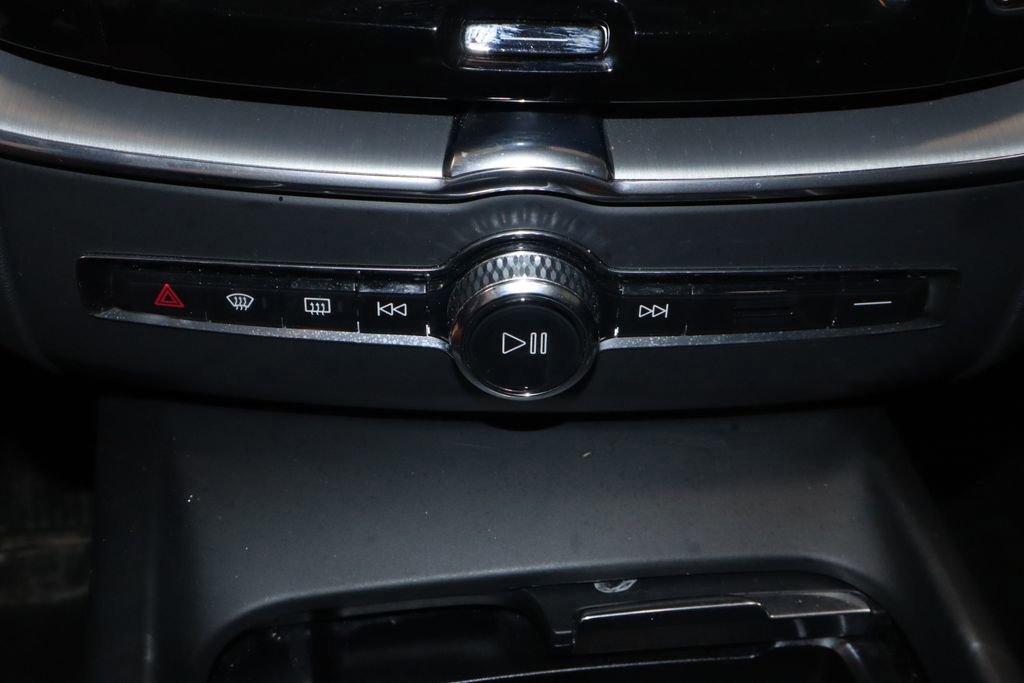 Used 2023 Volvo XC60 B5 Core AWD/4WD image 33