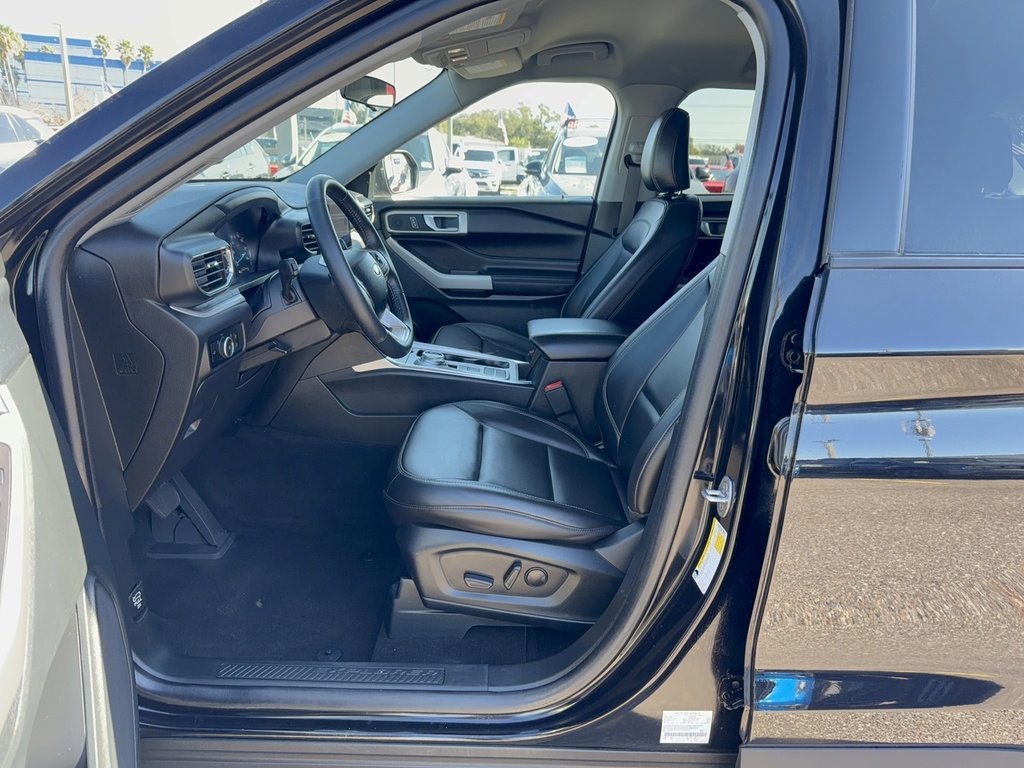 Certified 2023 Ford Explorer XLT w/ Equipment Group 202A image 11