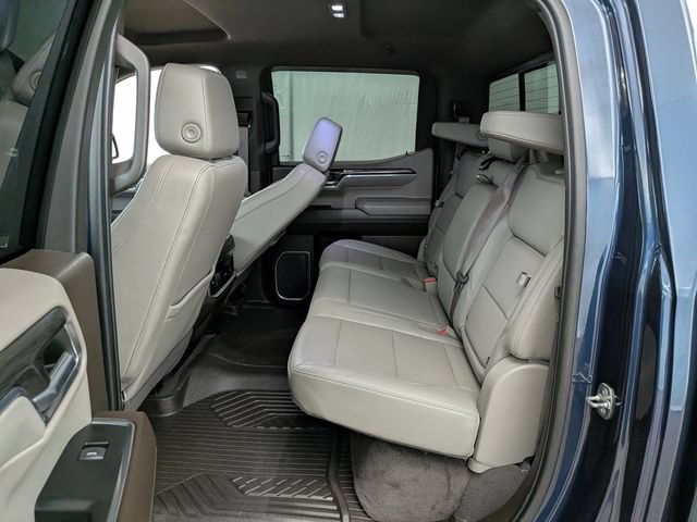 Used 2023 Chevrolet Silverado 1500 LTZ AWD/4WD image 15