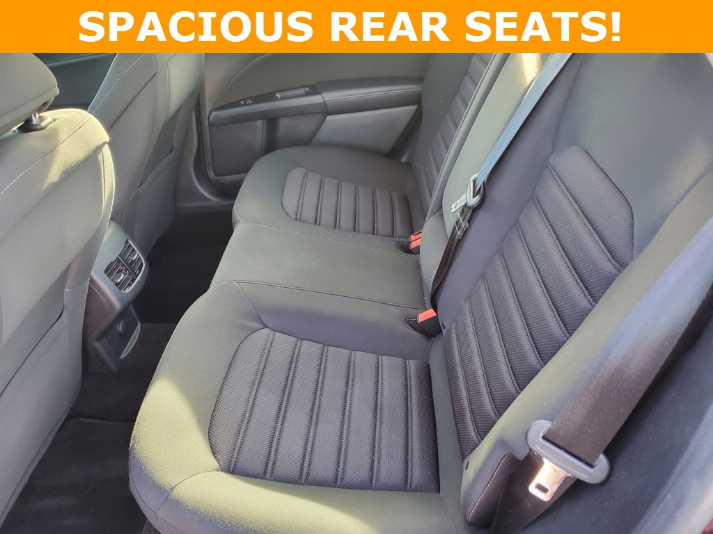 Certified 2017 Ford Fusion SE image 9