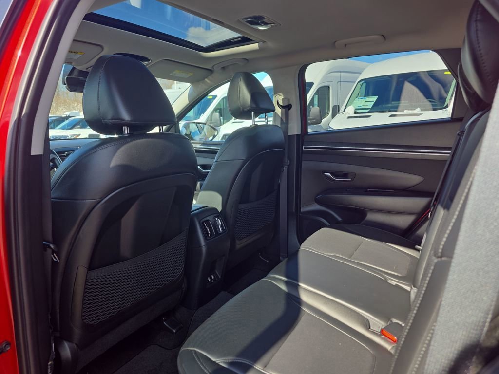Used 2023 Hyundai Tucson SEL w/ Convenience Package image 18