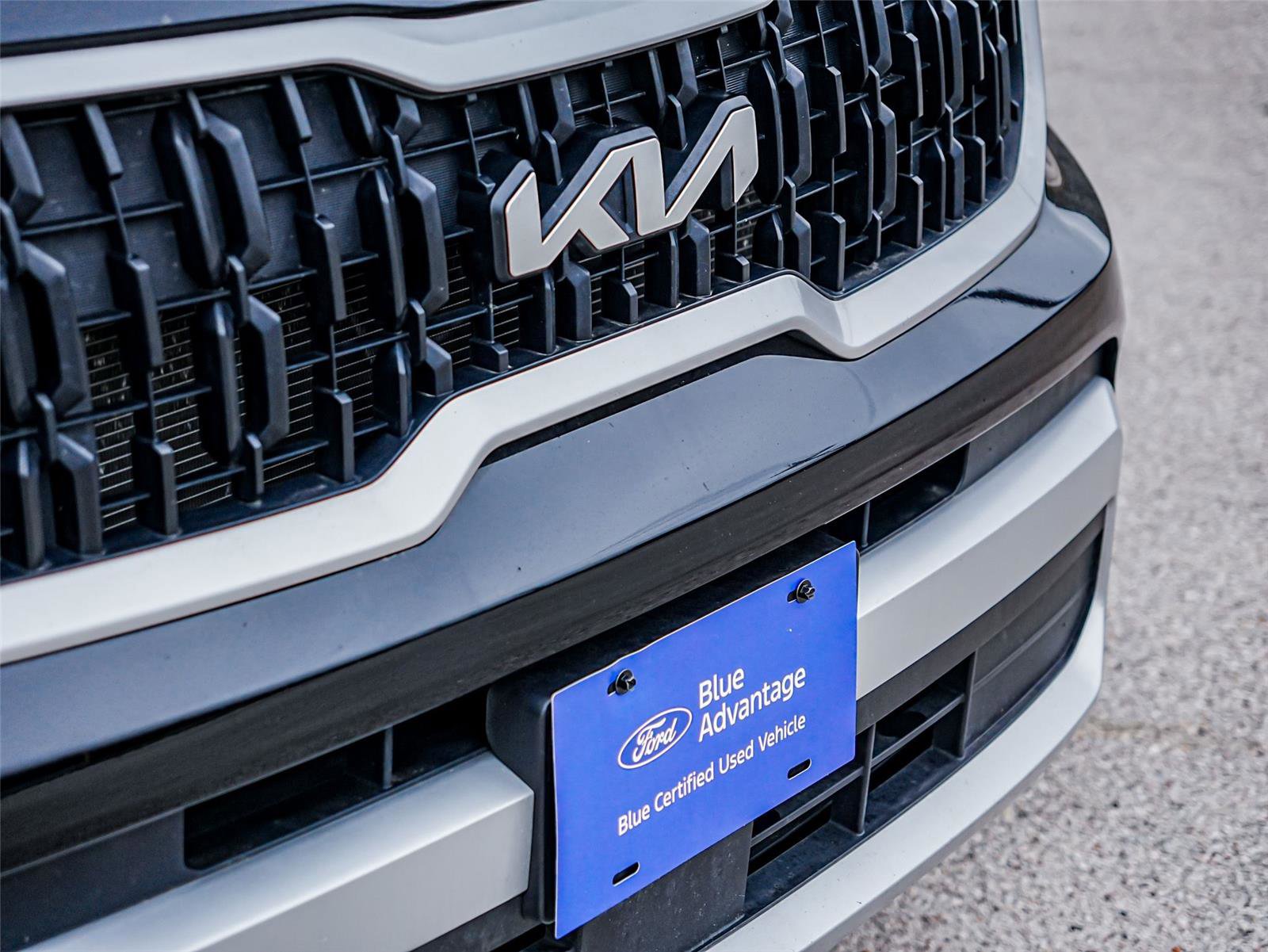 Used 2025 Kia Telluride EX AWD/4WD image 3