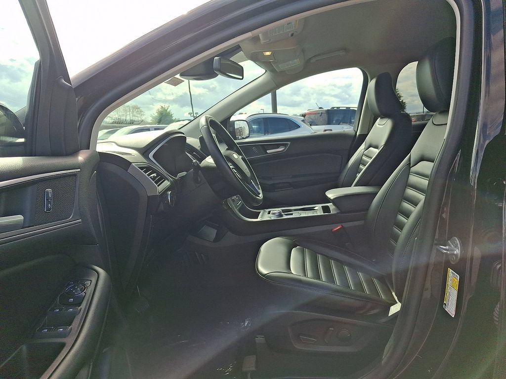 Certified 2021 Ford Edge SEL w/ Convenience Package AWD/4WD image 13