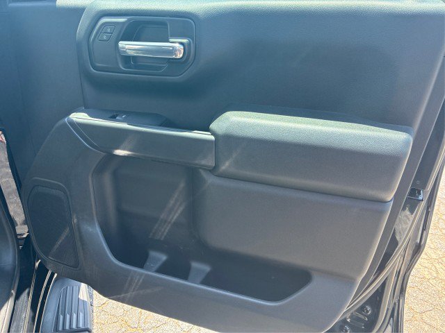 Used 2022 Chevrolet Silverado 1500 Custom Trail Boss w/ LPO, Dark Essentials Package AWD/4WD image 19