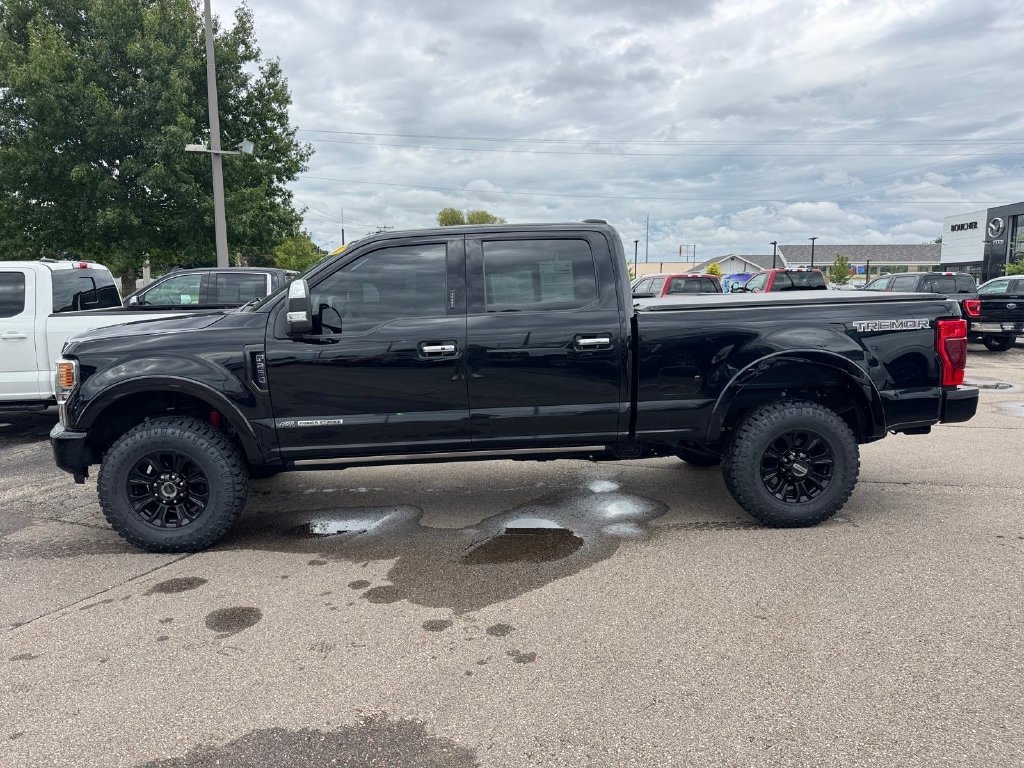 Certified 2022 Ford F250 Lariat w/ Tremor Off-Road Package AWD/4WD image 3