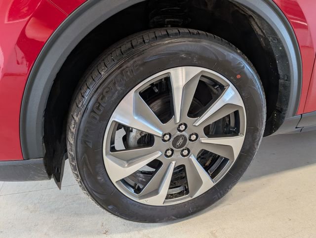Certified 2024 Ford Escape Platinum AWD/4WD image 9