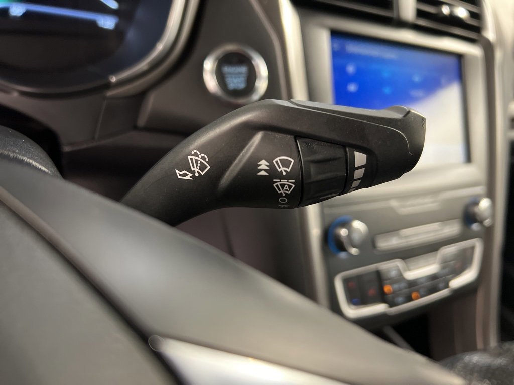 Certified 2020 Ford Fusion SEL image 21