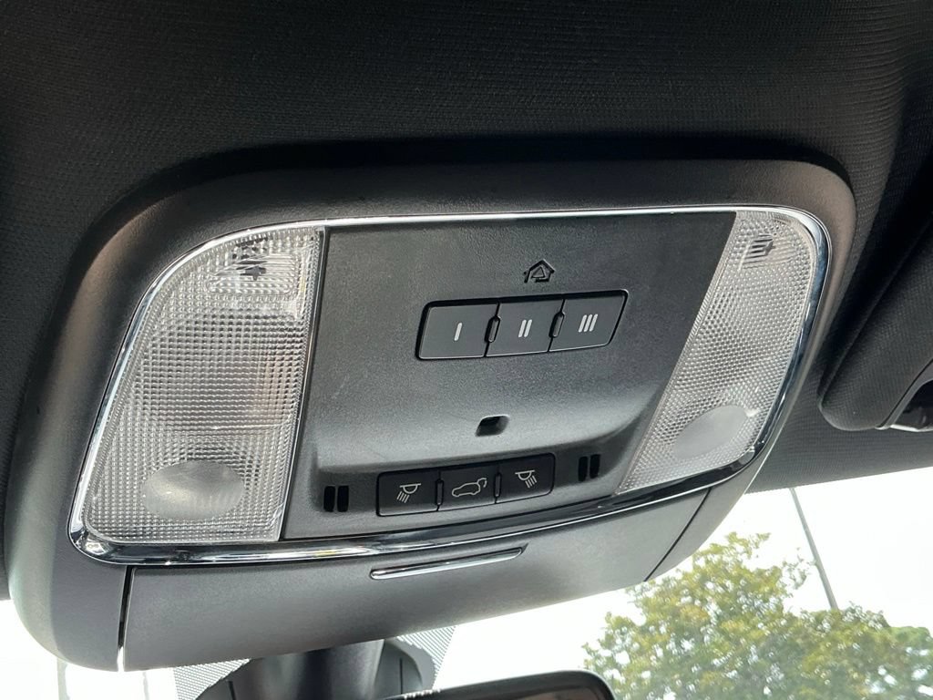 Used 2022 Jeep Grand Cherokee Laredo X RWD image 37