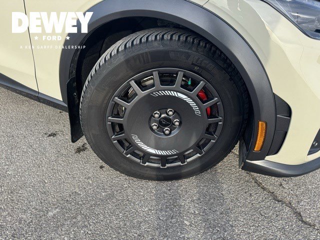 Certified 2025 Ford Mustang Mach-E GT image 37