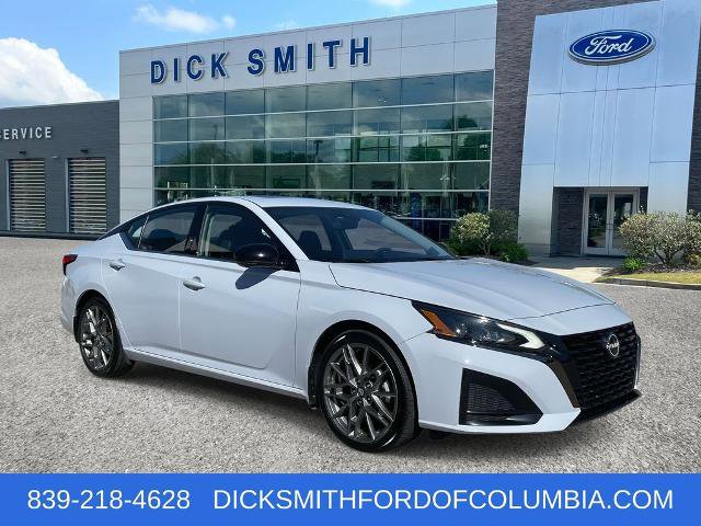 Used 2023 Nissan Altima 2.0 SR image 1