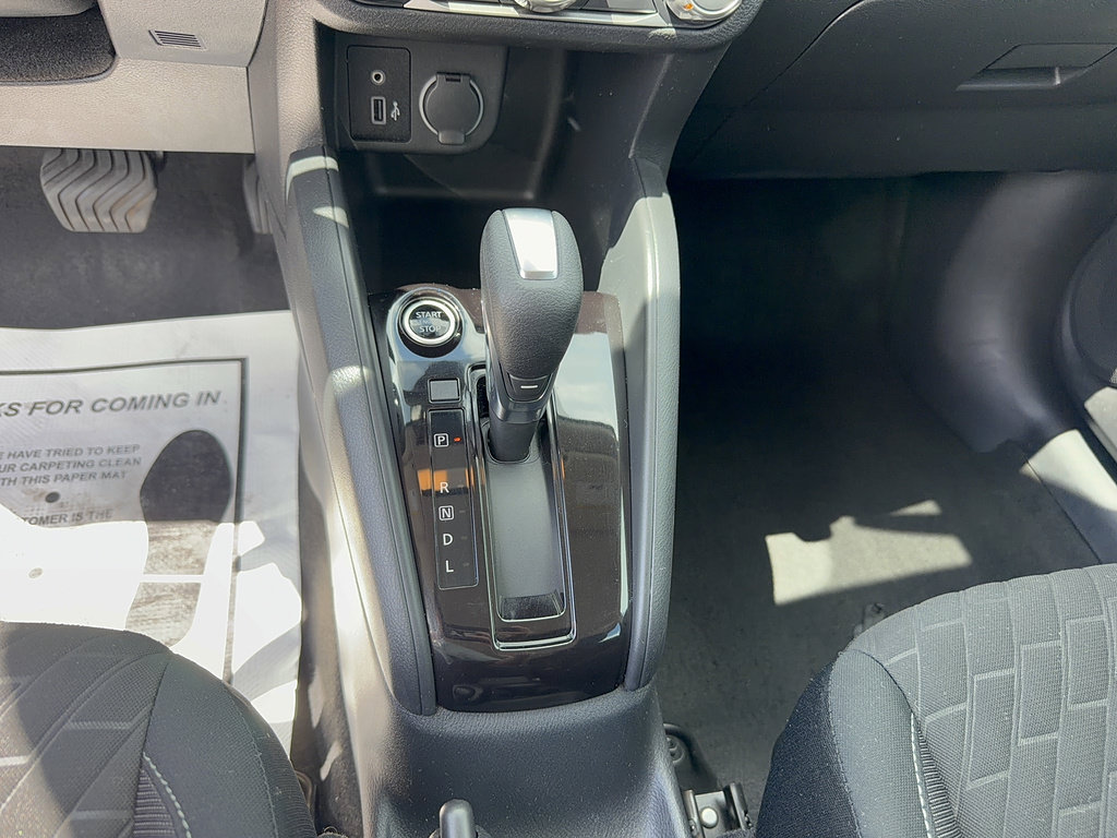 Used 2022 Nissan Kicks S FWD image 21