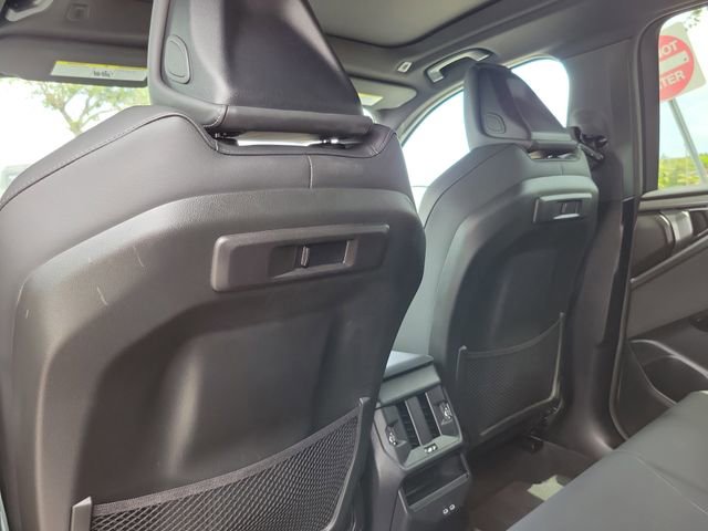 Used 2026 BMW X3 xDrive30 w/ Premium Package image 11