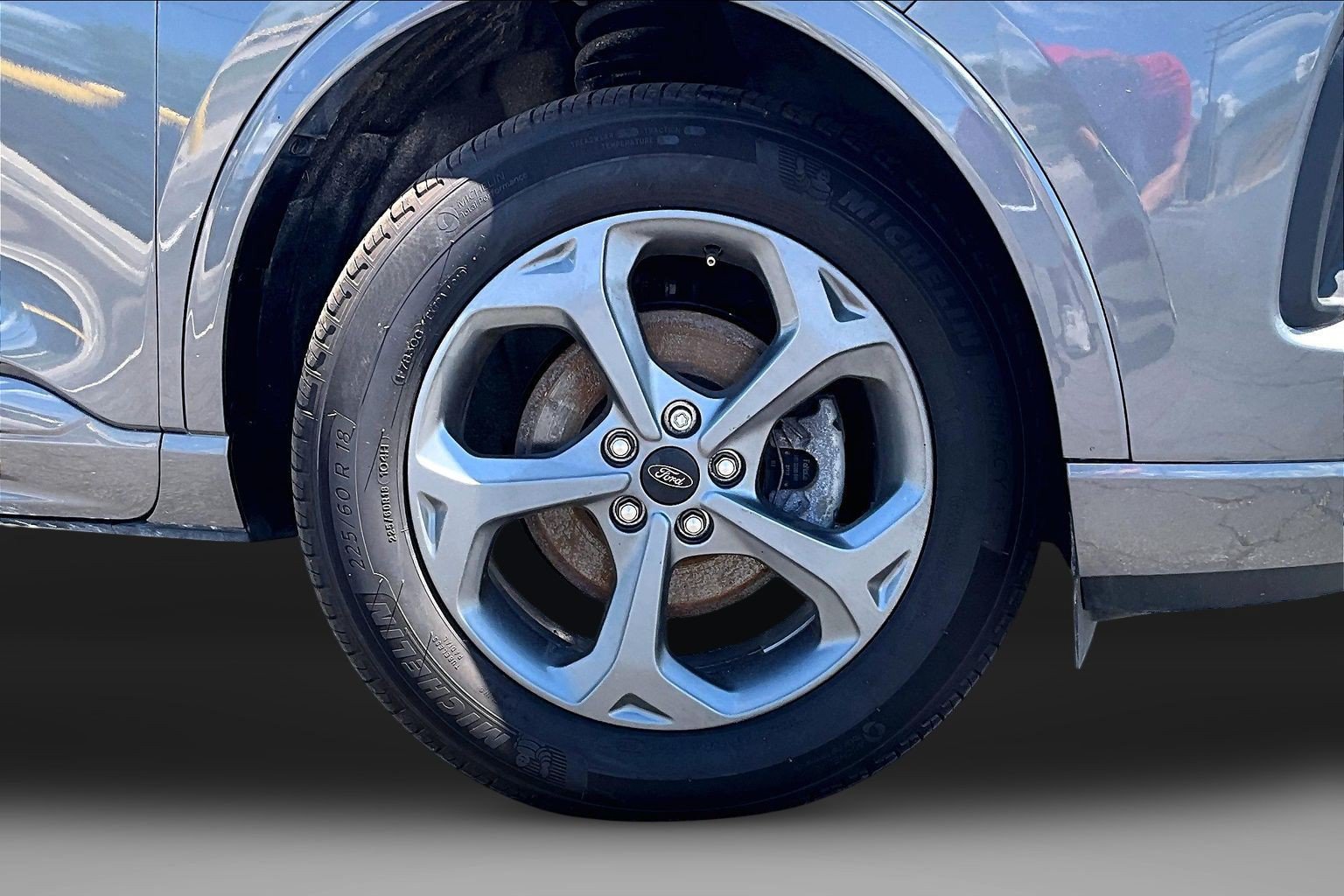 Certified 2024 Ford Escape ST-Line w/ Tech Pack #1 AWD/4WD image 9