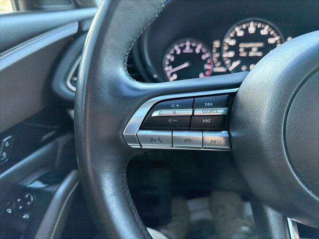 Used 2020 MAZDA CX-30 Premium image 35