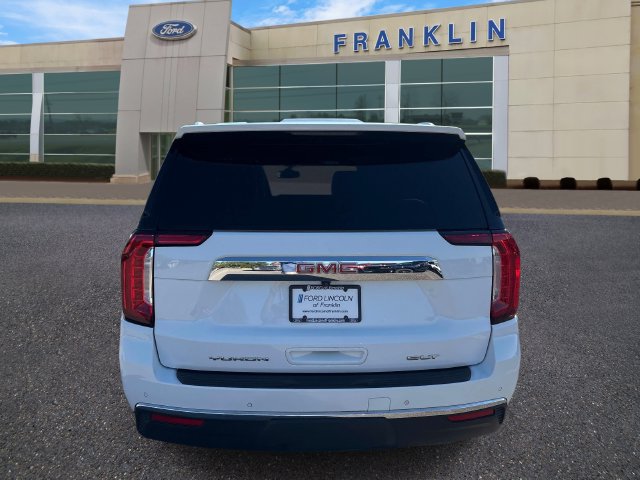 Used 2022 GMC Yukon SLT w/ SLT Luxury Package AWD/4WD image 6