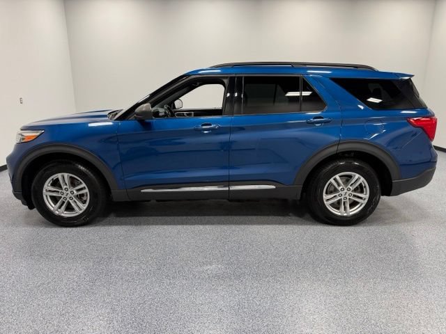 Certified 2020 Ford Explorer XLT w/ Equipment Group 202A AWD/4WD image 8