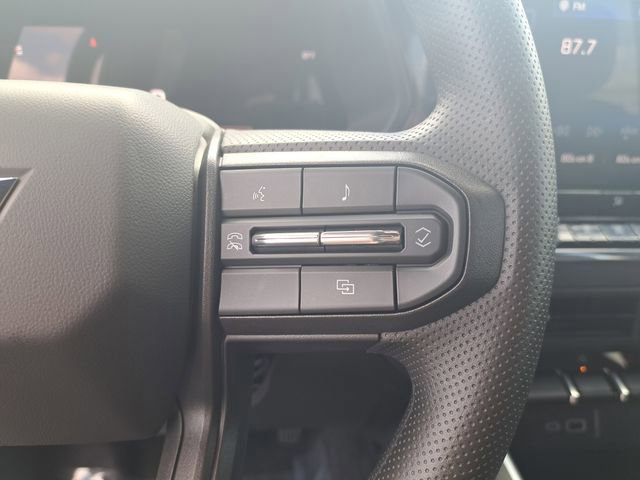 Used 2026 Chevrolet Colorado Trail Boss image 19