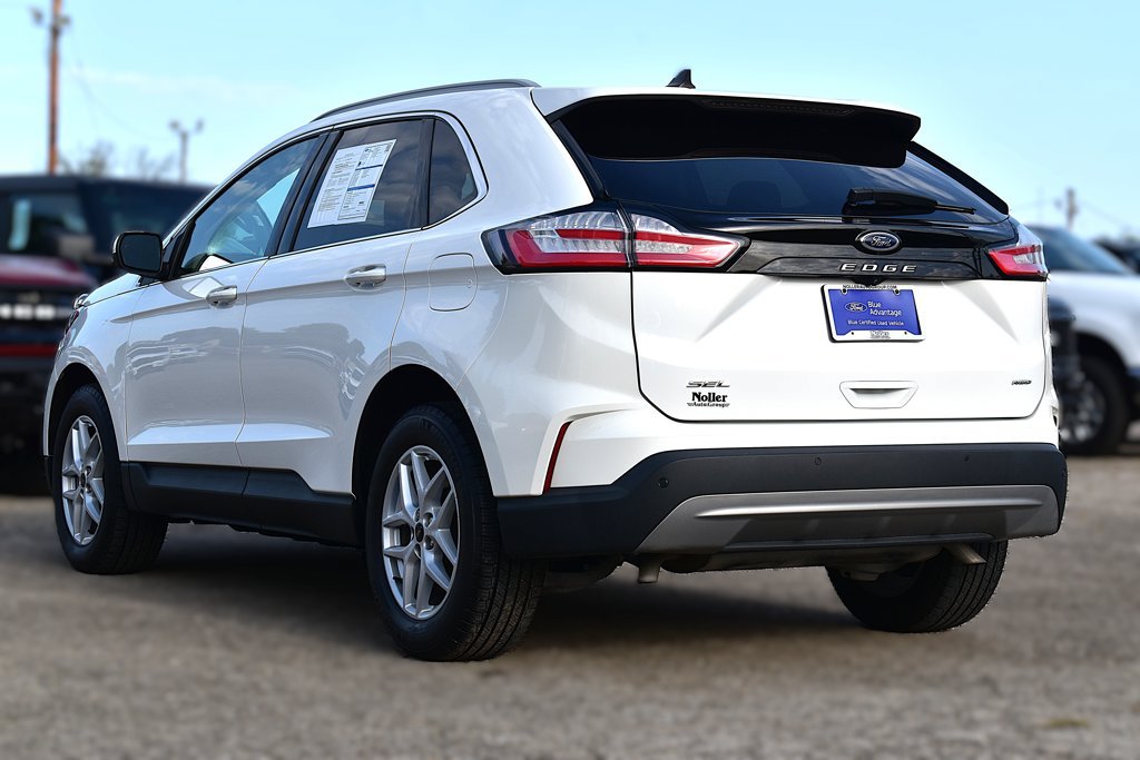 Certified 2023 Ford Edge SEL w/ Convenience Package AWD/4WD image 9