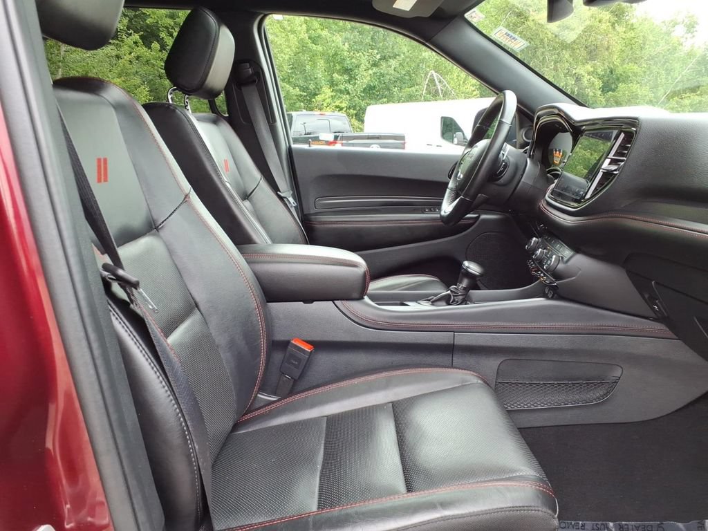 Used 2025 Dodge Durango GT AWD/4WD image 10
