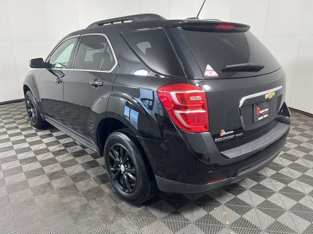 Used 2017 Chevrolet Equinox LT w/ Convenience Package AWD/4WD image 4