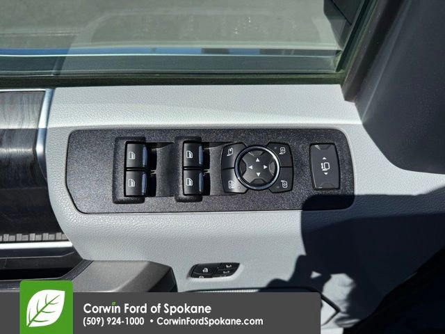 Certified 2022 Ford F450 Limited w/ FX4 Off-Road Package AWD/4WD image 24