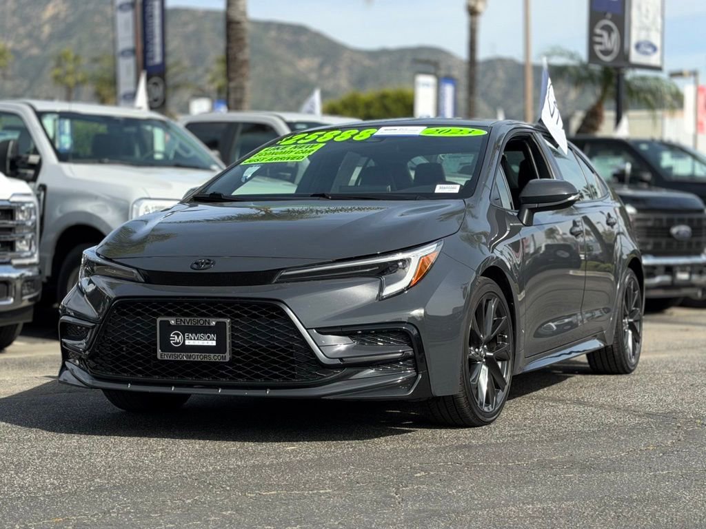 Used 2023 Toyota Corolla XSE image 3