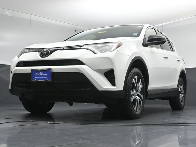Used 2018 Toyota RAV4 LE w/ All Weather Liner Package AWD/4WD image 3