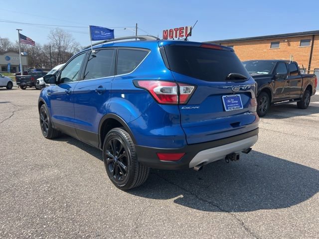 Certified 2017 Ford Escape SE w/ Equipment Group 201A image 5
